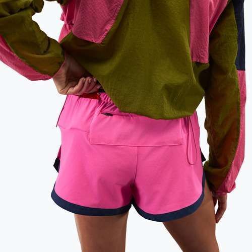 Women's running shorts New Balance Run Essentials 3" pink heat