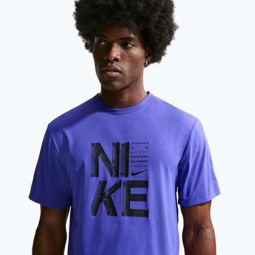 Men's training T-shirt Nike Hyverse Dri-Fit Persian violet/black