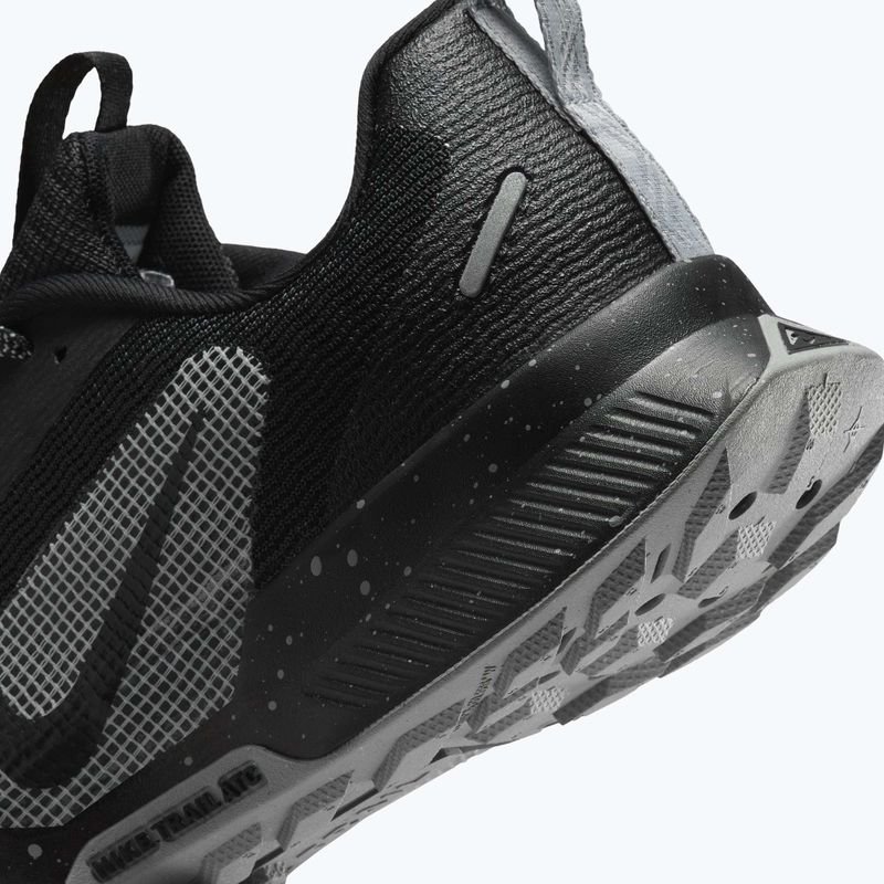 Women's running shoes Nike Juniper Trail 3 black/wolf grey/photon dust/black 12