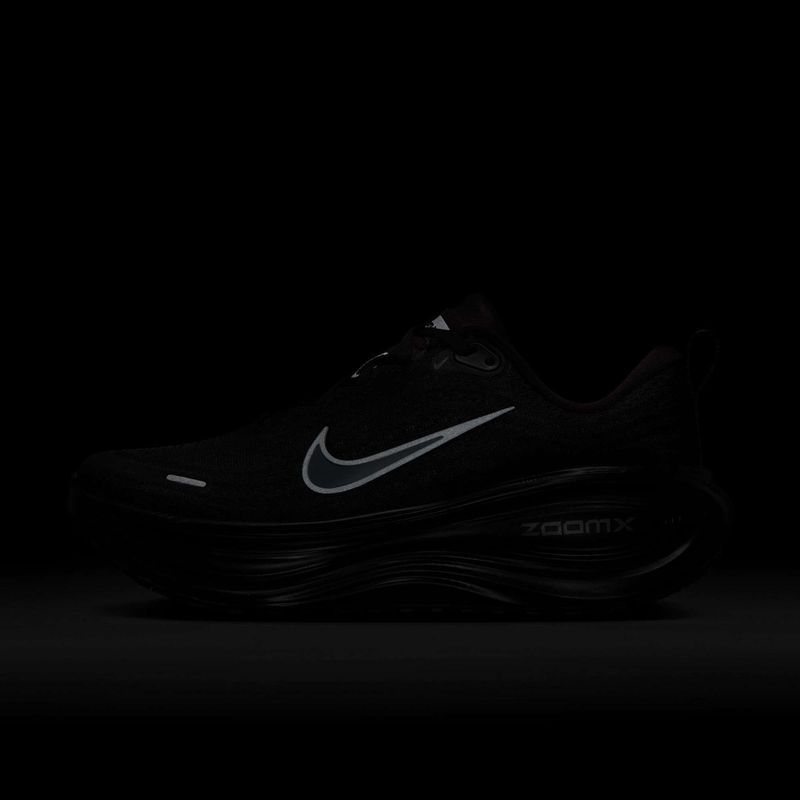 Women's running shoes Nike Vomero Plus black/metallic dark grey/dark smoke grey 8