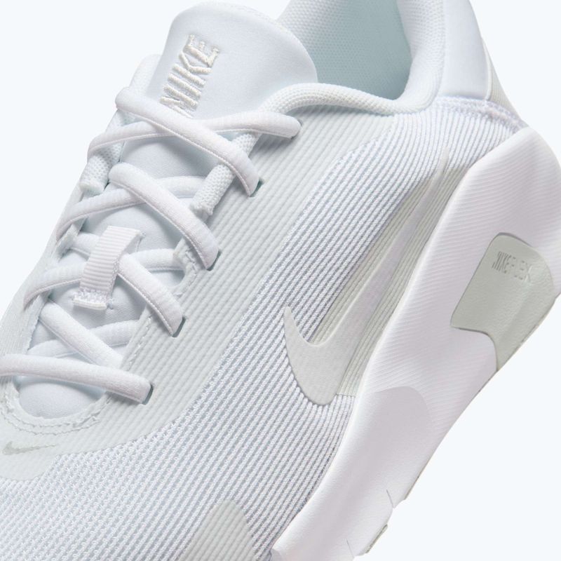 Men's training shoes Nike Flex Train white/photon dust/white 8