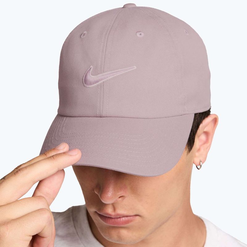 Baseball cap Nike Club Unstructured Swoosh light violet ore/particle rose 8