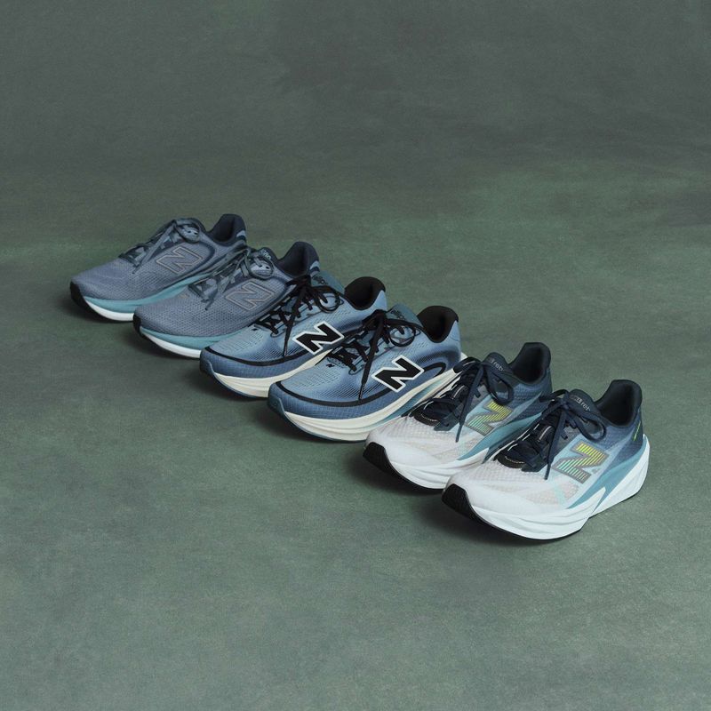Men's running shoes New Balance FuelCell Rebel V5 medusa green/faded teal 8