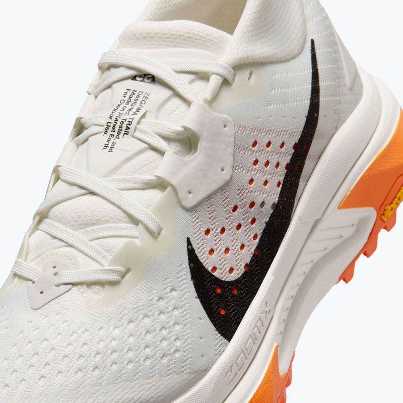 Women's running shoes Nike ACG Zegama summit white/phantom/safety orange/black 10