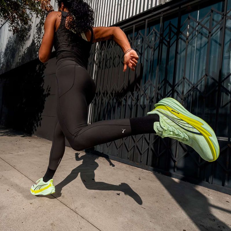 Women's running shoes PUMA Deviate Nitro 4 green 8
