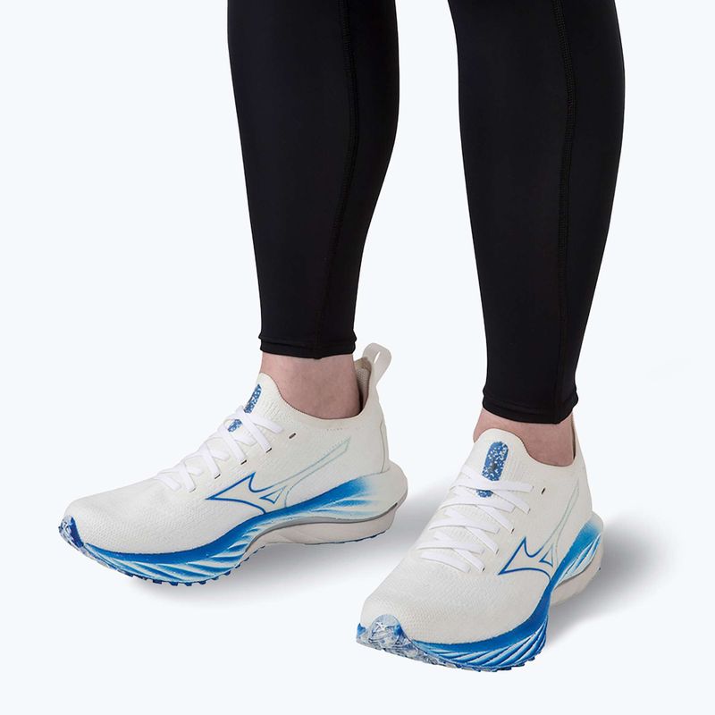Women's running shoes Mizuno Wave Neo Wind white/silver/peace blue 8