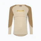 Long-sleeved cycling jerseys